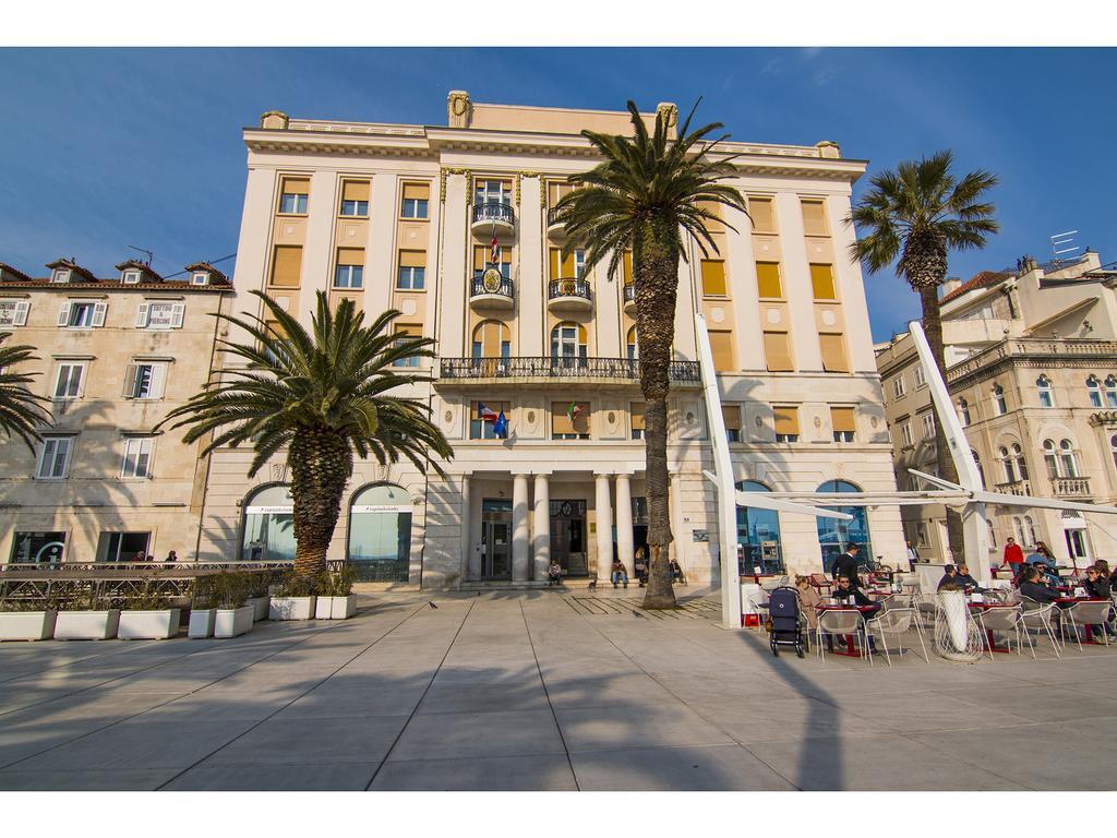 Riva Royal View Luxury Apartments Σπλιτ Δωμάτιο φωτογραφία