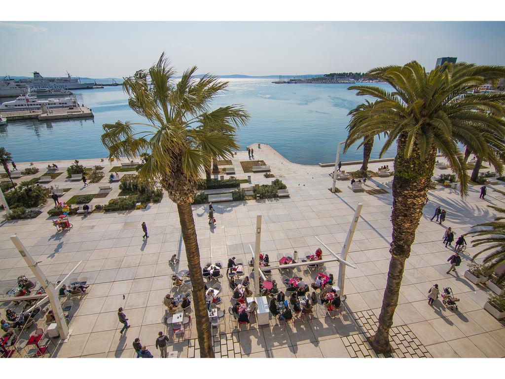 Riva Royal View Luxury Apartments Σπλιτ Δωμάτιο φωτογραφία